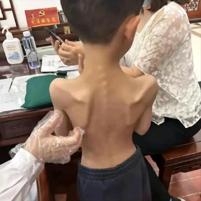 曹德旺预言成真了？我国二三十层的电梯房	，或将面临同一个结局？