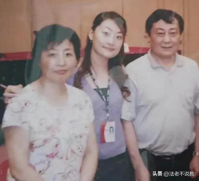 宗庆后“二夫人”曝光，肤白貌美能力出众，难怪私生子敢争150亿