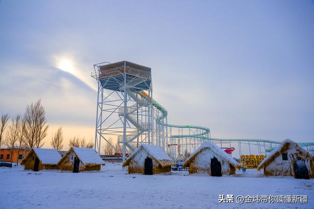 乌伦古湖黄金海岸景区借福海冬捕节分会场东风全力“添柴”冰雪游