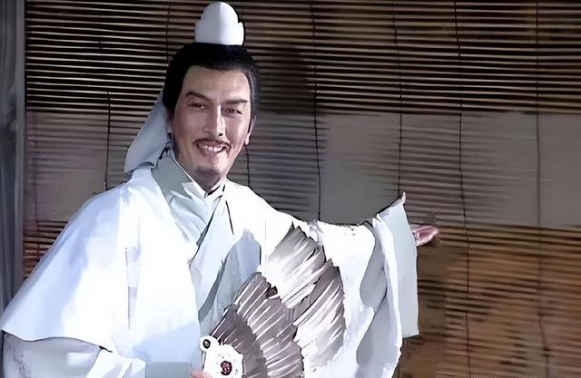 诸葛亮为何无法一统三国？毛主席的评价直切要害：他犯了三大失误