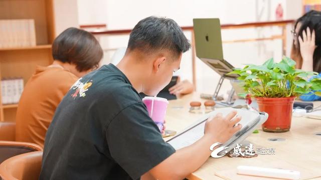 每天500人以上！好多威远人都来这里避暑“充电”→