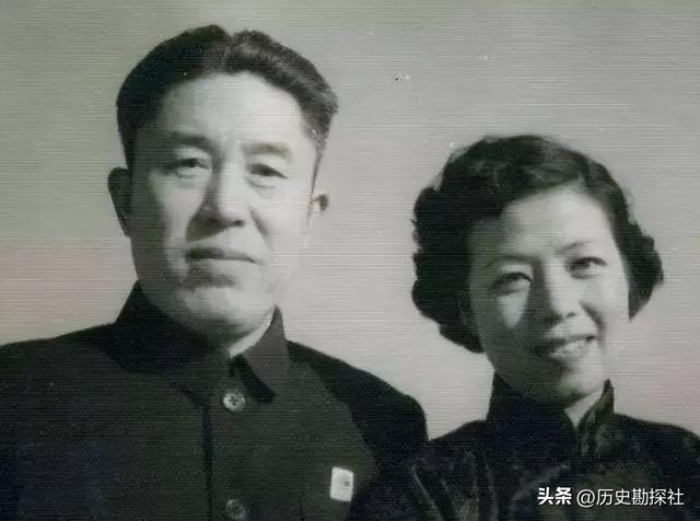起义将领郑洞国的妻子有多美？五官大气优雅知性，美艳不可方物！