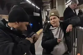 销量暴涨！一句魔性英语，义乌这款过气玩具突然火了图片