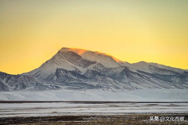 阿里！浓缩了西藏最极致的风光！看完这5种绝色才算不虚此行！