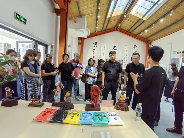 陕西省旅游协会研学旅行分会走进铜川耀瓷文创园 共谋研学新发展