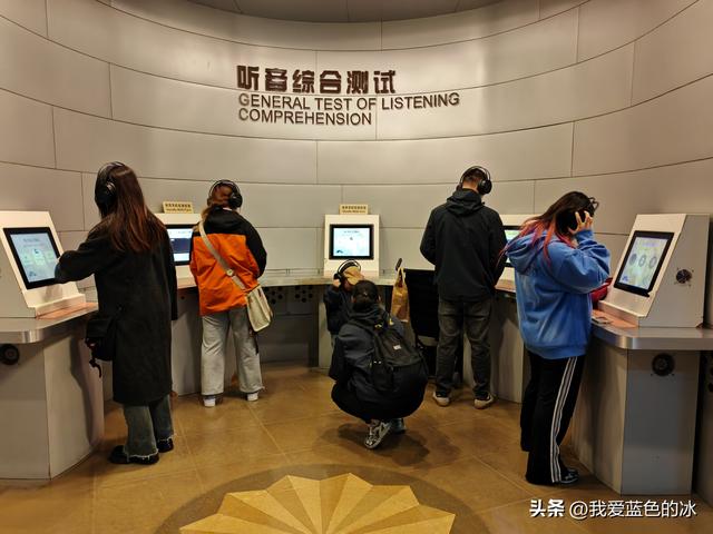 参观北京的中国电影博物馆，虽然距市区很远，但值得跑一趟