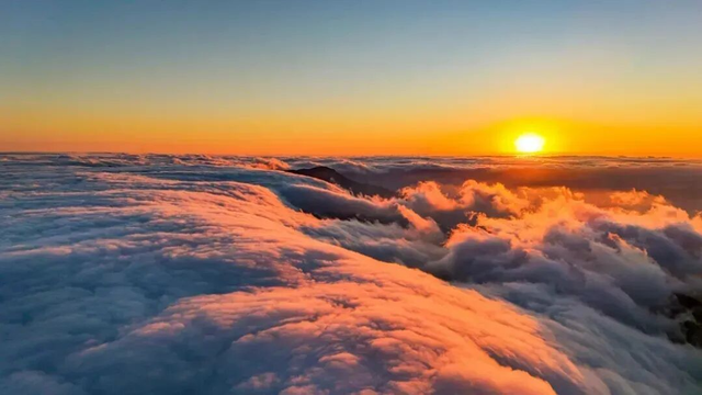 排过凌晨4点的长队吗？登太子尖千万别忘记……