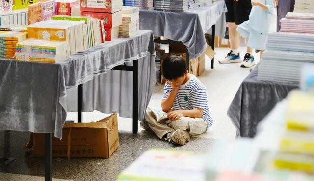 暑假余额告急，日照这些地方人气持续“飙升”！每天排长队！