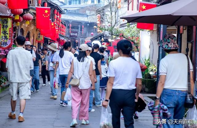 双节同辉 热力全开！155万游客涌入彭州，山水戏韵共赴文旅盛宴