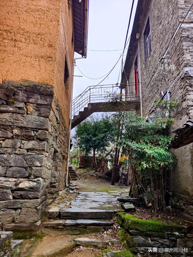 【行走徽州234】高演：村名也是皇帝名，还有“大夫山庄”的名字