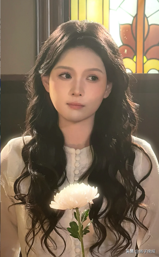 被曝和助理打架，知名短剧女演员公开道歉	，回应“为什么不发工资”