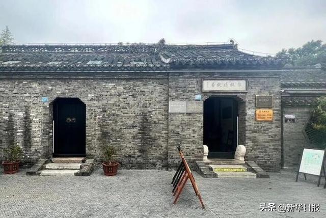 读诗词游水韵江苏丨与郑板桥重回故里，寻一幅水墨江南