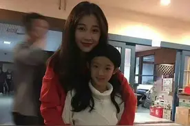 内娱小花人人自危，被强行拉上热搜的虞书欣，却迎来终极反转！图片