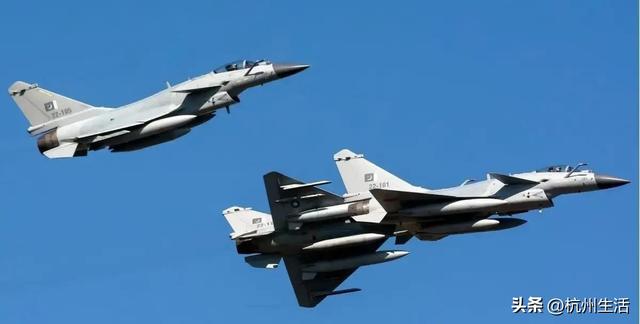 枭龙畅销60架只是开端！美媒：中国三款战斗机发力用户遍布全球！
