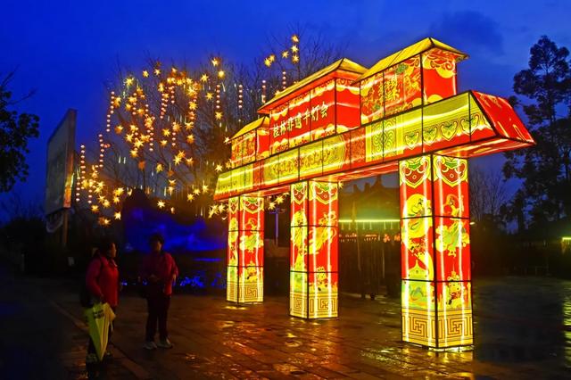 桂林：首届非遗千灯游园，光影艺术璀璨盛宴！