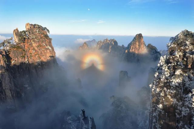 再忙也要来黄山，领取冬日雾凇云海双重“大礼包” | 皖美冬日