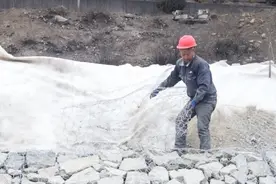 武乡县蟠洪河河道综合治理工程建正酣图片
