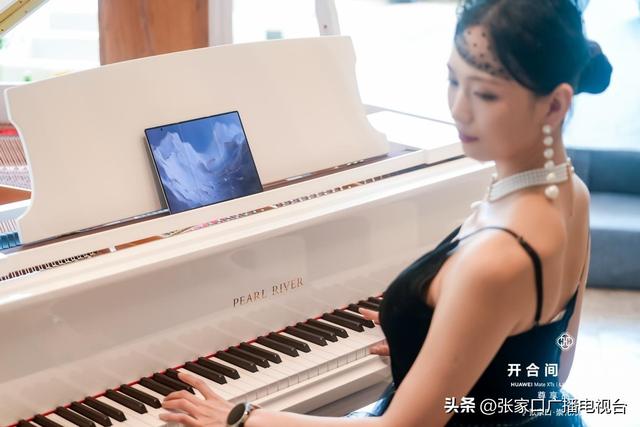 与冠军同行，共鉴非凡时刻HUAWEI Mate XTs丨ULTIMATE DESIGN尊享品鉴会圆满落幕