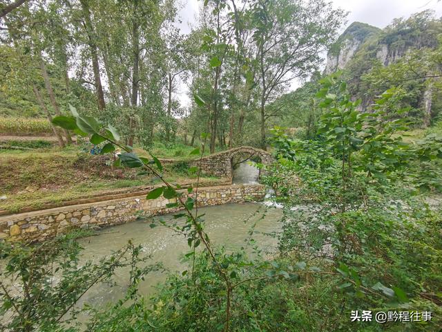 寻找一个空中阁楼躲匪洞堡，一栋150多年历史的深宅大院