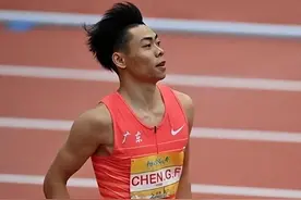 10秒15到10秒06历史第4，中国再出17岁百米天才，苏神后继有人！图片