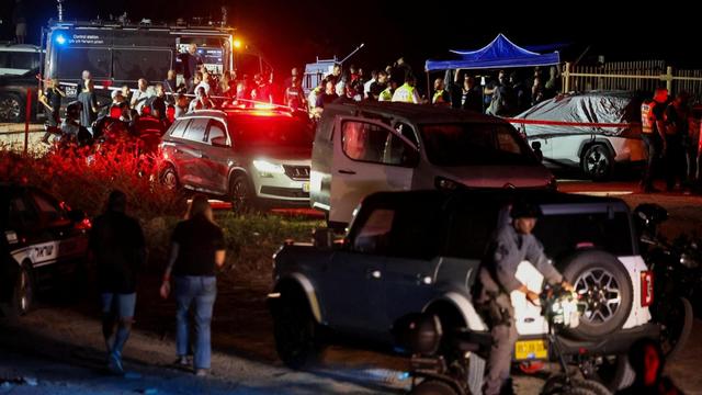 少将海滩被捕！曾发性侵视频曝光昔日战友，以内政乱成一锅粥？