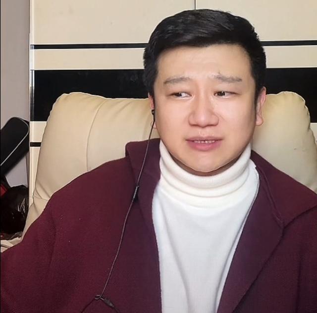 马季徒孙李寅飞：我说相声，确实属于吃饱了撑的，但是，我爱相声