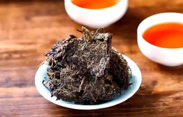 红茶是血糖“杀手”？医生告诫：若想血糖正常，这4种茶不要贪嘴