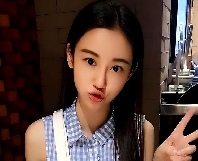 原来她早已去世！26岁全身溃烂不治而亡，被全家8口“吸血	”多年