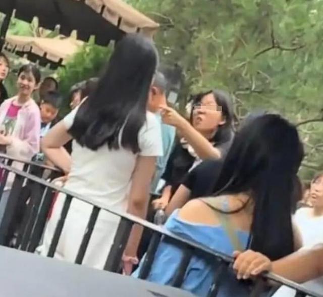 诬告80岁老人性骚扰后续：官方硬核回应，女方发声，恶心一幕发生