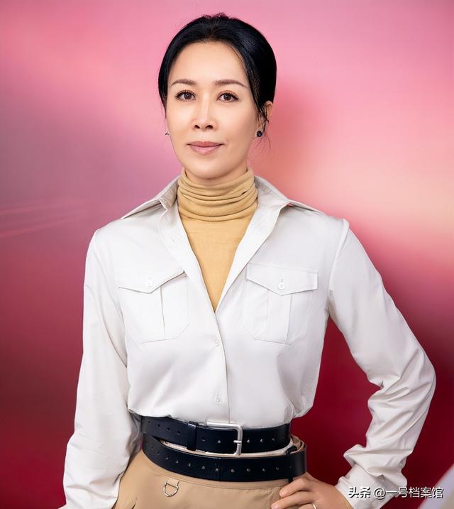善恶到头终有报！如今58岁的那英，终于为自己的“狂妄”付出代价