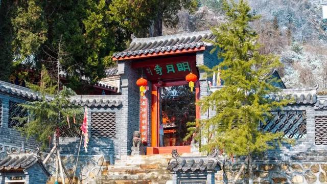推窗见山,卧听雨声,在安康民宿里寻找最美秋天!