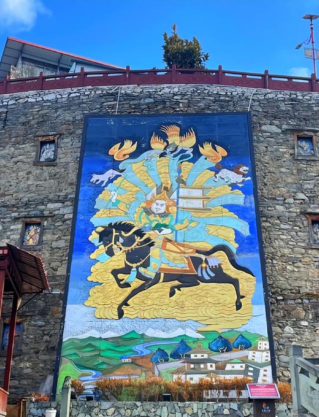 踏迹寻音：在阿坝理县，桃坪羌寨与甘堡藏寨的时空对话