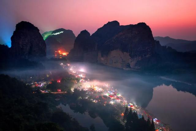 鹰潭文旅元旦活动合集来啦！解锁跨年精彩→【龙虎天下绝·暖冬迎新春】