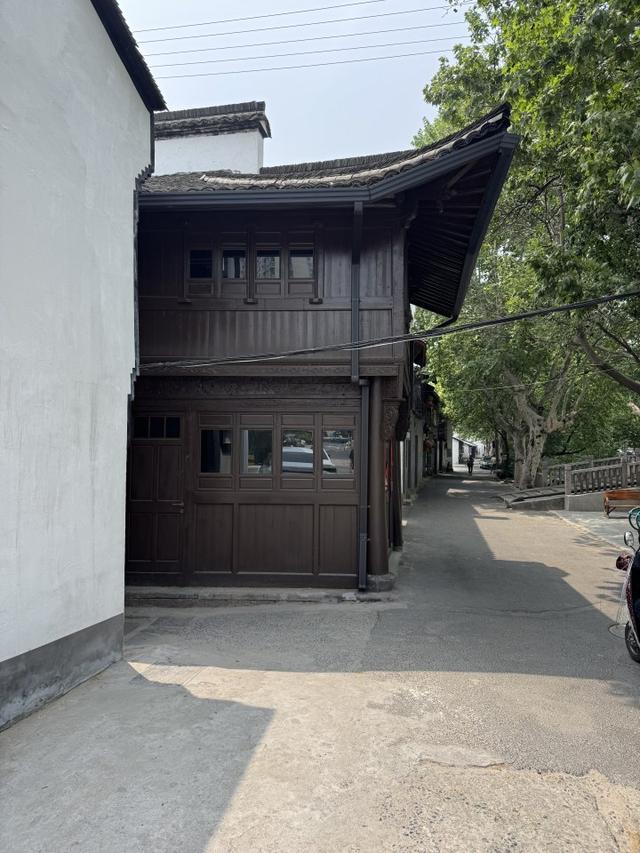 杭州有条老街，可以瞬间穿越回30年前？