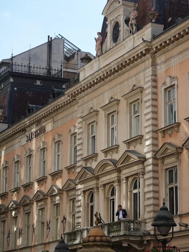 塞尔维亚，一座被轰炸过78天的城市的新生，贝尔格莱德一日游记