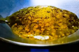 大豆油危害最大？花生油、菜籽油、橄榄油、玉米油，哪种更健康？图片