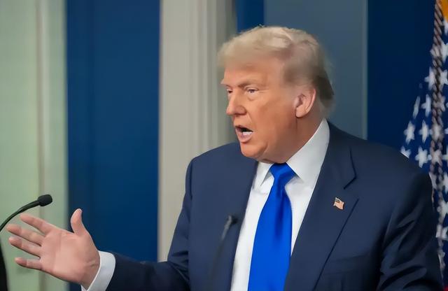 从12.5万骤降至7500！特朗普急砍难民配额，只有白人能当难民？