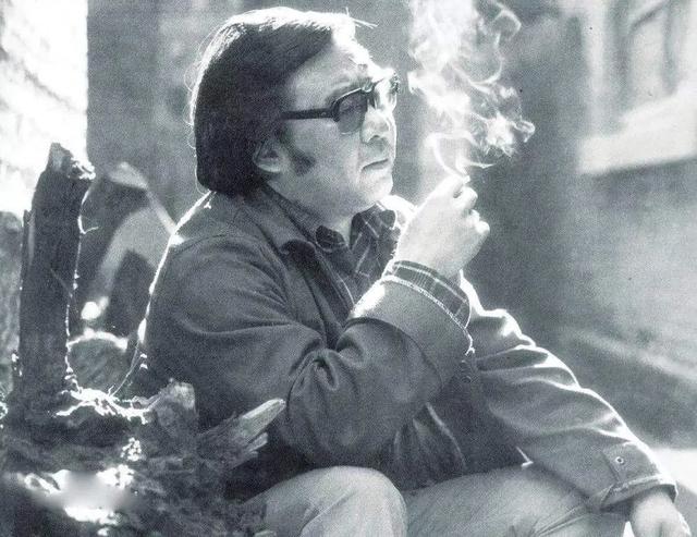 他只活了42岁	，一生妻离子散，兄弟反目，却被数亿人奉为精神导师