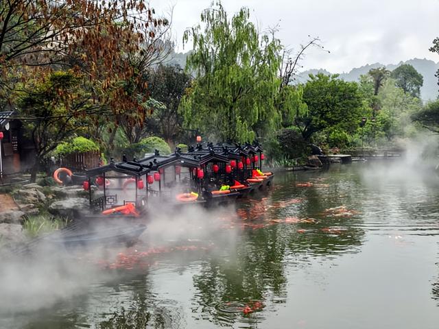 江西旅游：从白鹤湖到上饶集中营行 （图）