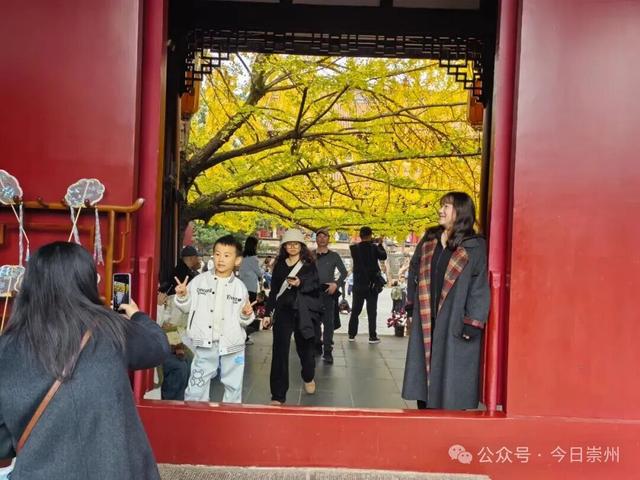 开始刷屏！🤩🤩 崇州罨画池迎来颜值巅峰