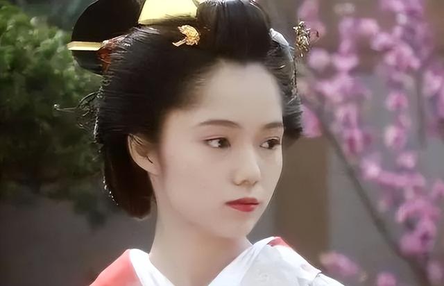 日本给唐高宗李治进献两个美女，临幸一夜后，她们就被关进了牢笼