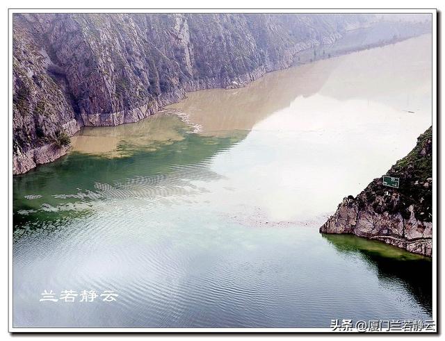 甘肃永靖：天然的“鸳鸯火锅”奇观 - 黄洮交汇处