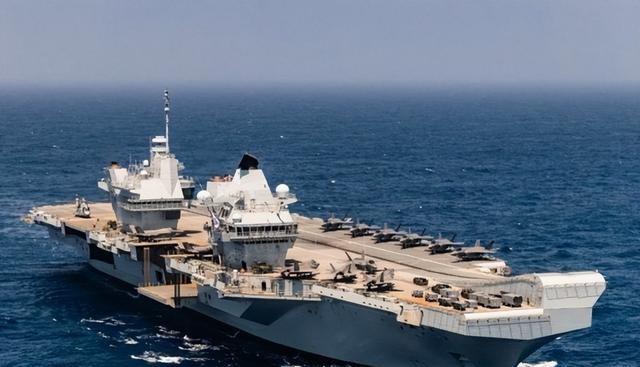 又让张召忠说中了？东拼西凑550亿建的2艘航母，如今彻底成为累赘