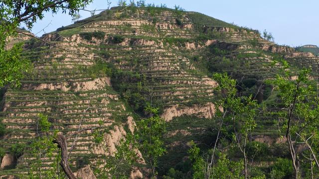 山西深度游—吕梁碛口李家山村