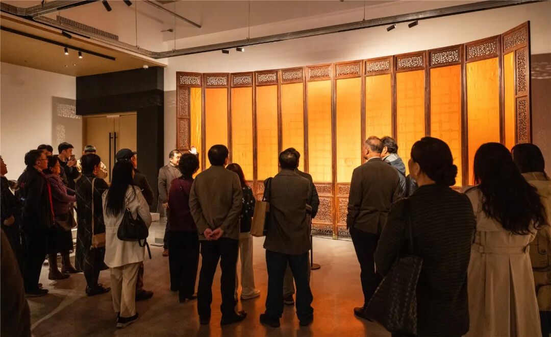 全球海外華文作家齊聚古都金陵,雅然家具藝術(shù)館助力文化出海 全球海外華文作家齊聚古都金陵,雅然家具藝術(shù)館助力文化出海