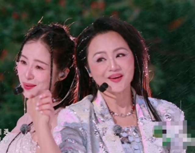钱再多有什么用！51岁曹颖的现状，给所有中年女性提了醒！