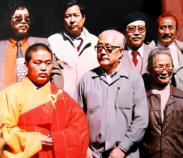 少林方丈不仅有私生子，情人也有多个，金庸说的话含金量还在上升