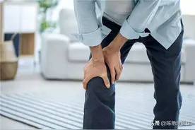 俗话说“人老腿先衰”，建议中老年：常吃这3样，手脚有劲身体好图片
