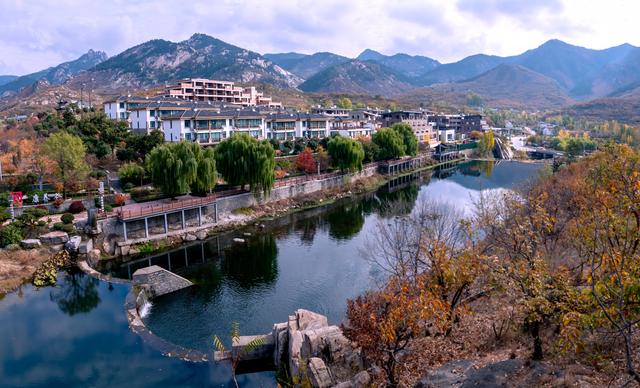蒙山旅游区大洼秋景