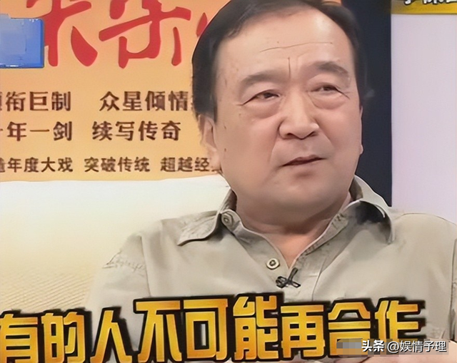 78岁李保田近况令人唏嘘，住处杂乱喝10元桶装水，如今老到不敢认